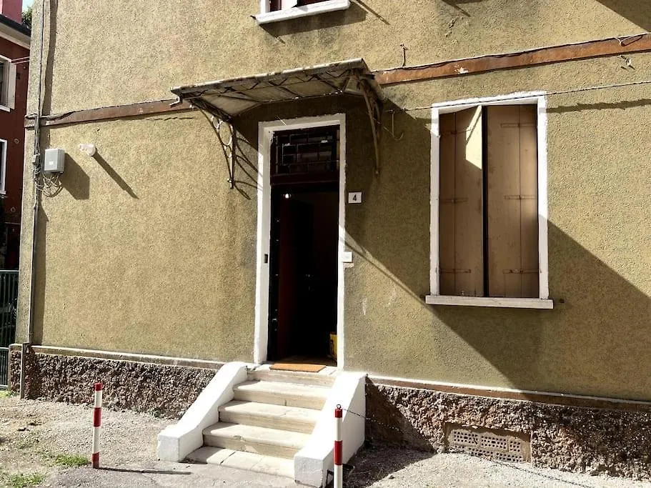 100 Mt To Station Venezia,Free Parking,Shuttle Airport Gorizia Apartment Mestre