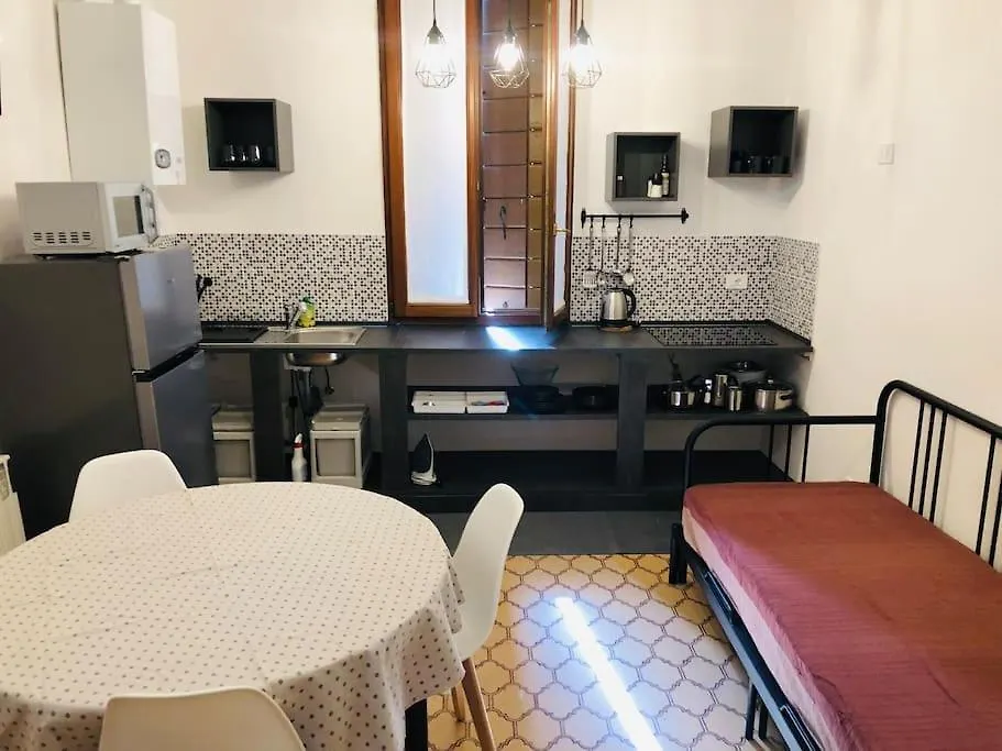 100 Mt To Station Venezia,Free Parking,Shuttle Airport Gorizia Apartment Mestre Italy